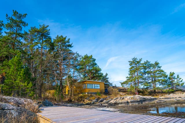 Friluftsøya Lågøya i Oslofjorden | Hyttebestilling